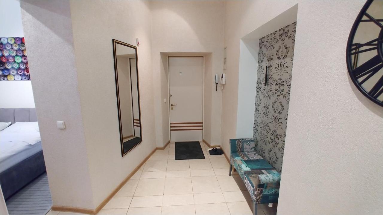 Квартира С Террасой, Крещатик 29, Бессарабка Kiev Luaran gambar