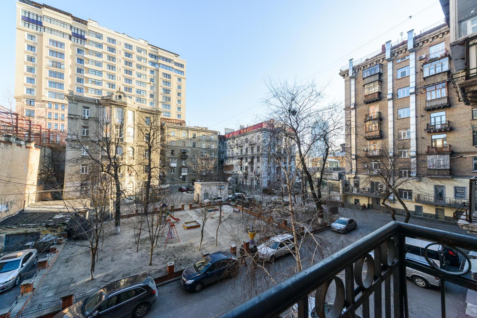 Квартира С Террасой, Крещатик 29, Бессарабка Kiev Luaran gambar
